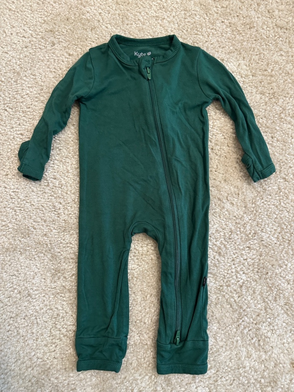 Kyte Baby boys pajama size 0-3M